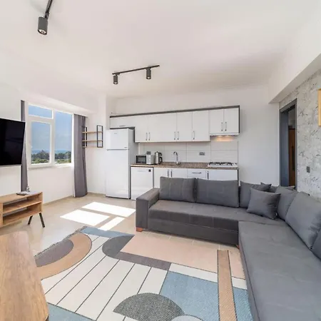 Flat With View And Balcony In Kundu Aksu