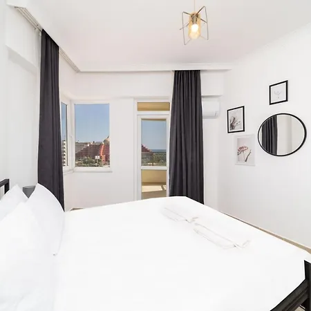 Flat With View And Balcony In Kundu Aksu * Antalya